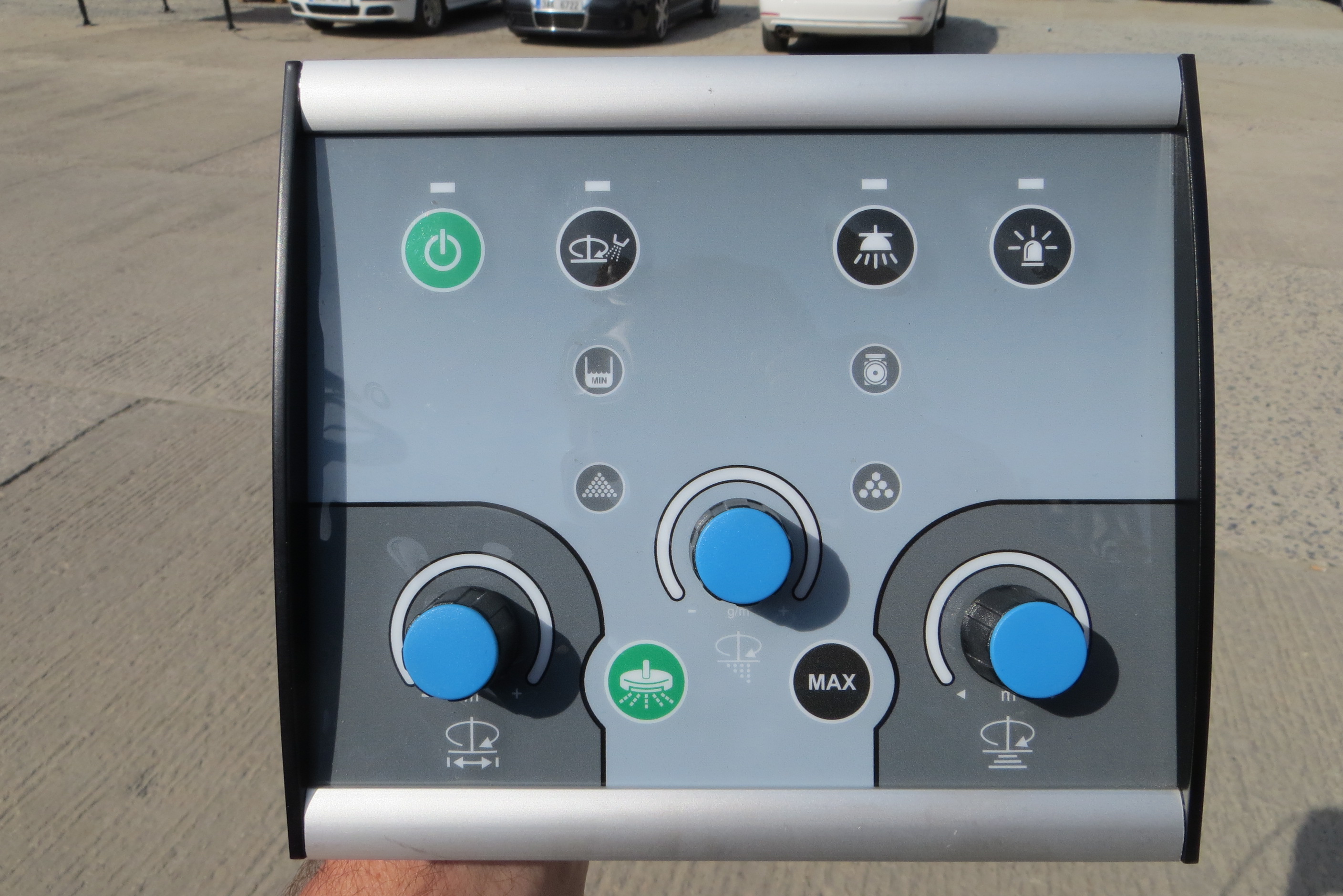 Sypač vozovek BBS 1000-1500