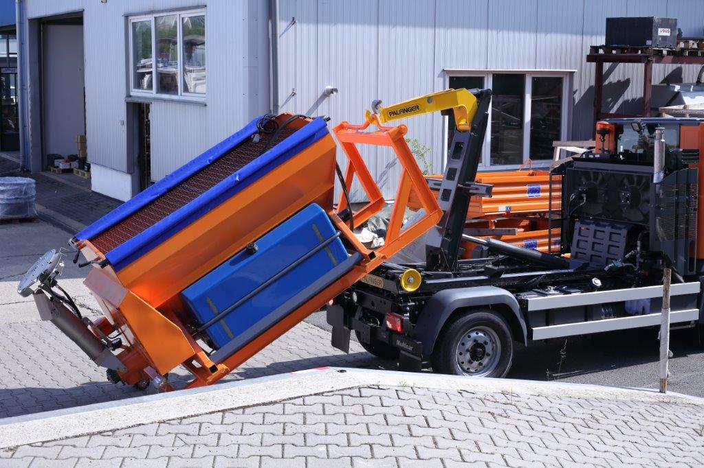 Sypač vozovek BBS 1000-1500