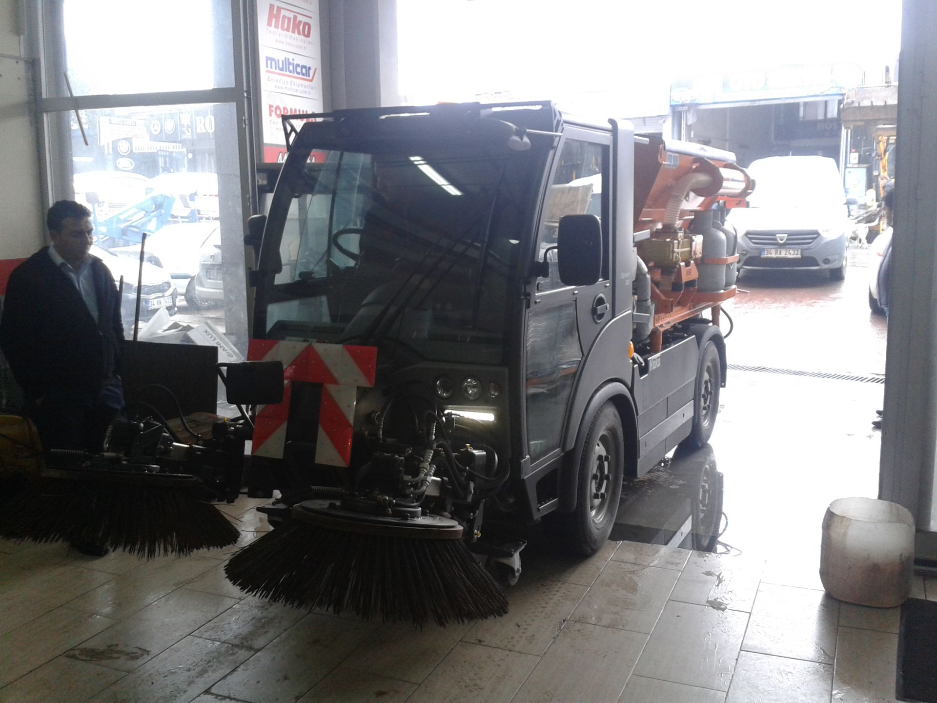 Přejímka VSV1000 na podvozku Hako Citymaster 2200 - Dogus, Turecko