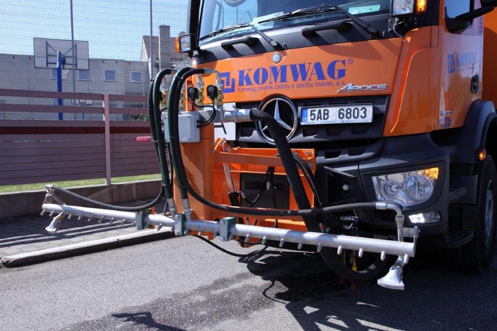Mycí a kropící zařízení CNT pro společnost KOMWAG.